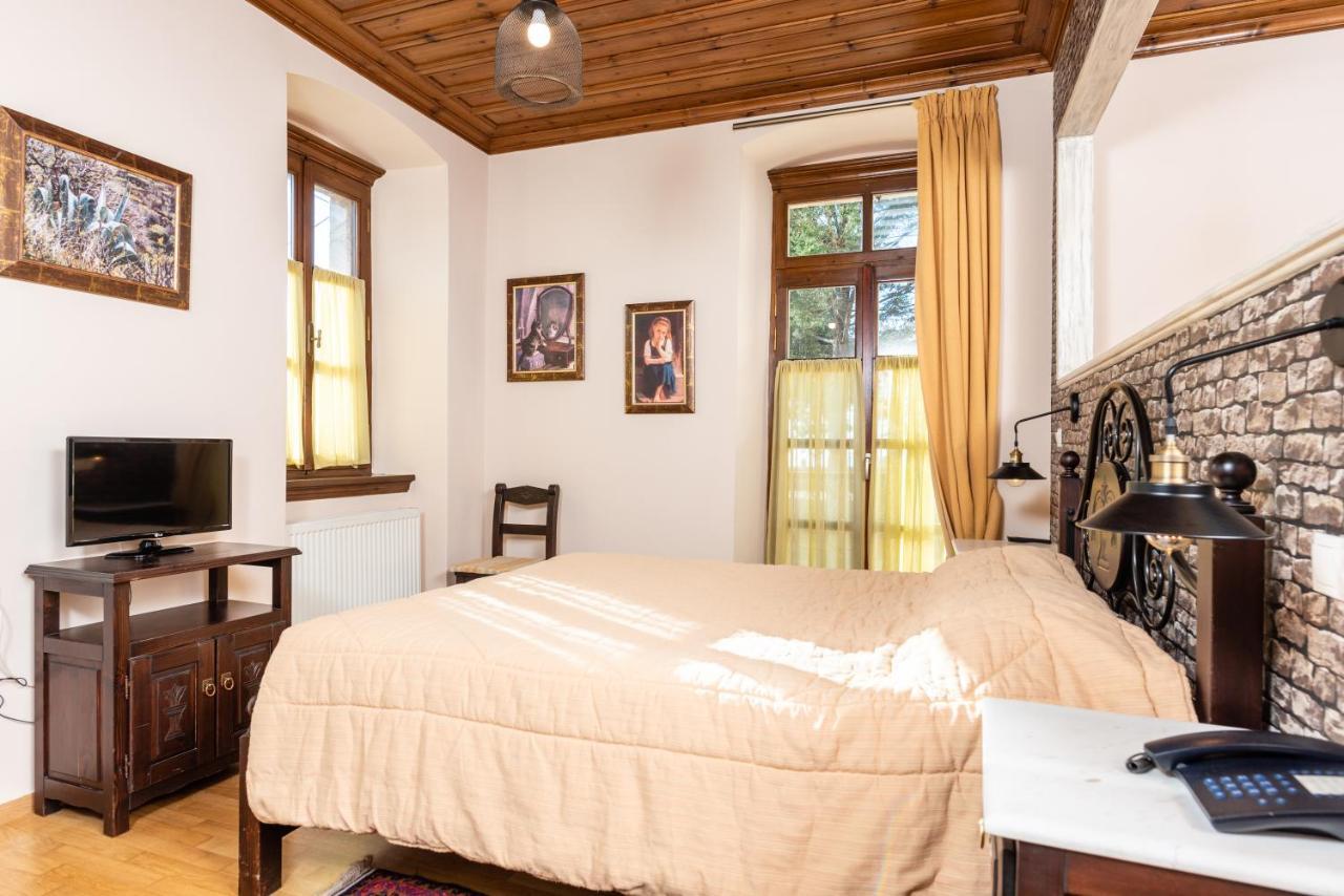 Kaza Guesthouse Dimitsana Luaran gambar