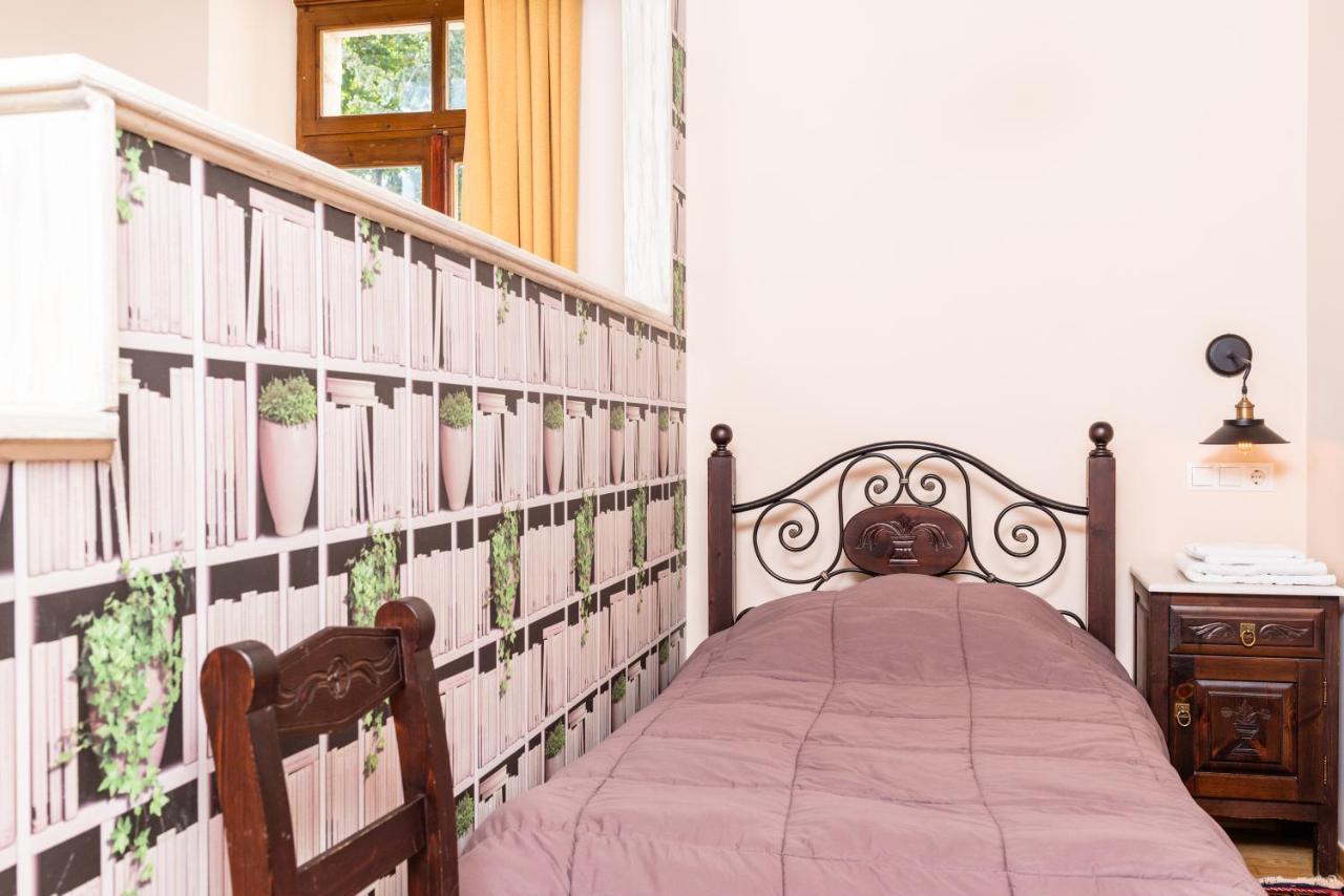 Kaza Guesthouse Dimitsana Luaran gambar
