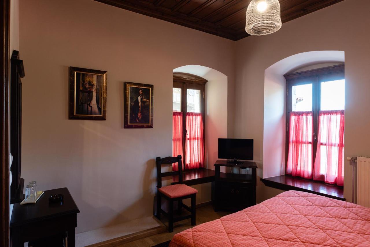 Kaza Guesthouse Dimitsana Luaran gambar